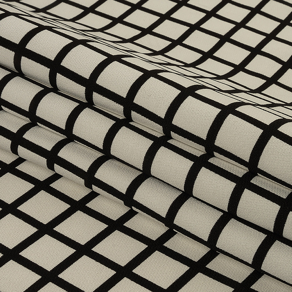 Ralph Lauren Black and White Windowpane Checks Rayon Crepe Folded Ralph Lauren Black and White Windowpane Checks Rayon Crepe Folded