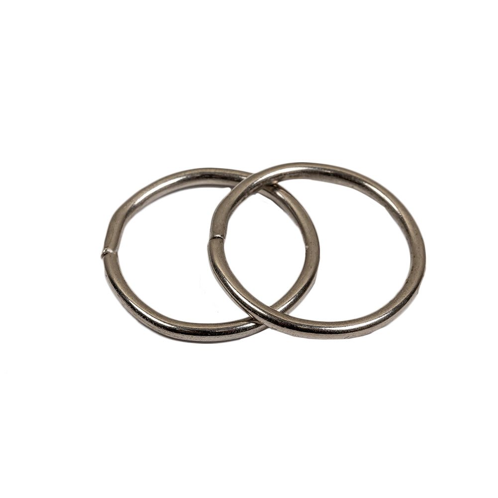 Nickel Split Metal O Ring - 0.75" Detail Nickel Split Metal O Ring - 0.75" Detail