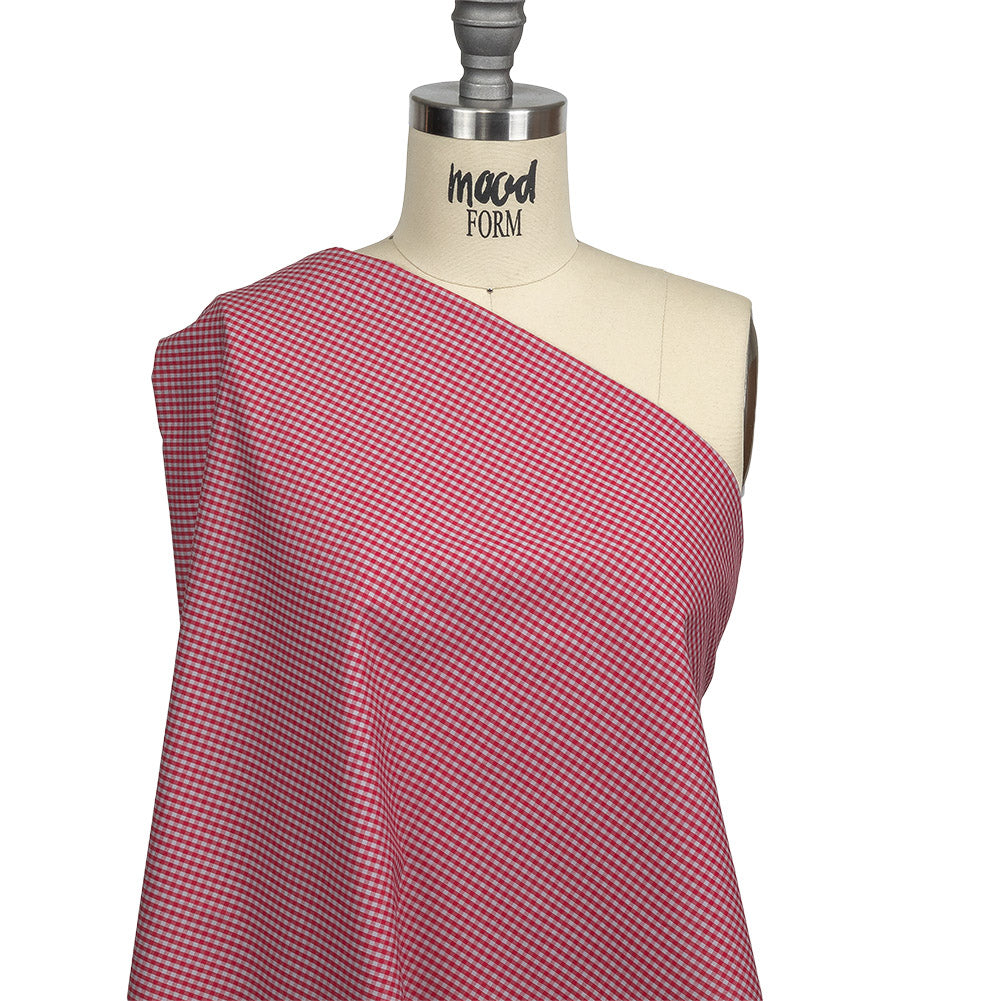 Red and Gray Checked Cotton and Polyester Shirting Drape Red and Gray Checked Cotton and Polyester Shirting Drape