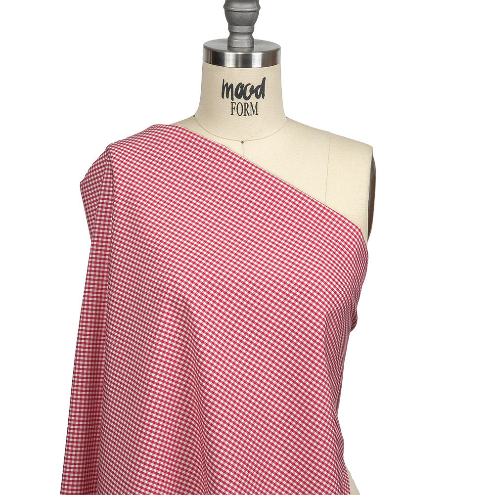 Red and White Checked Cotton and Polyester Shirting Drape Red and White Checked Cotton and Polyester Shirting Drape