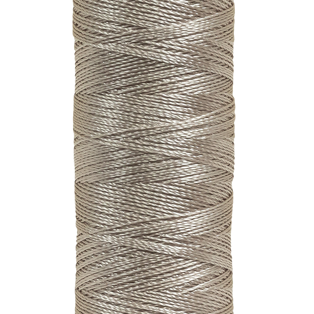 Gutermann Machine Embroidery Thread 200m - 9850 Silver Detail Gutermann Machine Embroidery Thread 200m - 9850 Silver Detail