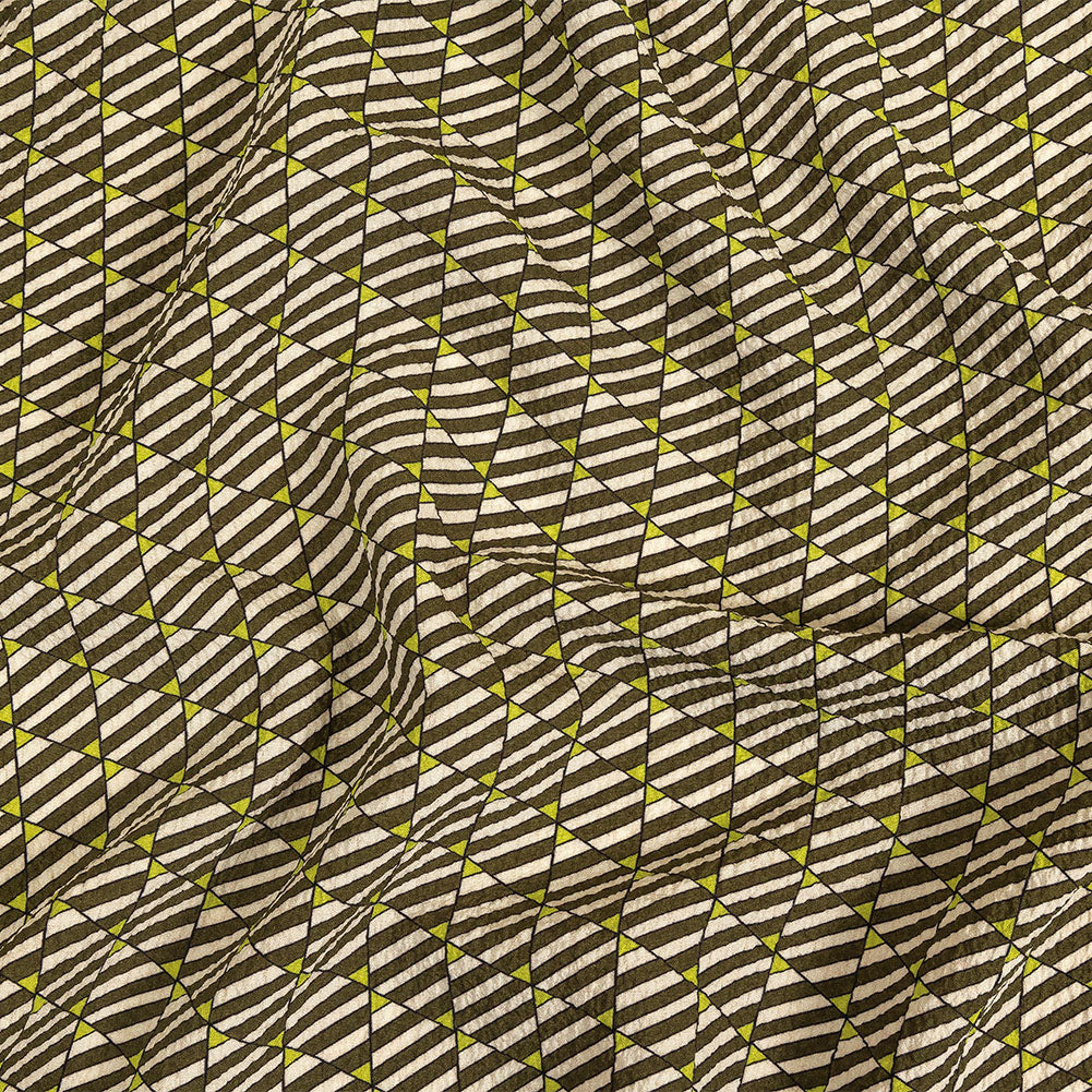 Mood Exclusive Green Big Top Stretch Polyester Seersucker Mood Exclusive Green Big Top Stretch Polyester Seersucker