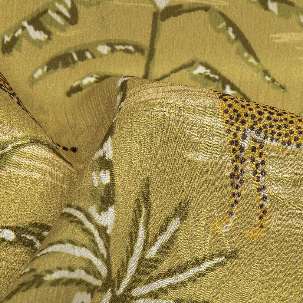 Crinkled Leafy Polyester Jacquard Print - Green Savannah Cats - Mood Exclusive Cerrado Detail Crinkled Leafy Polyester Jacquard Print - Green Savannah Cats - Mood Exclusive Cerrado Detail