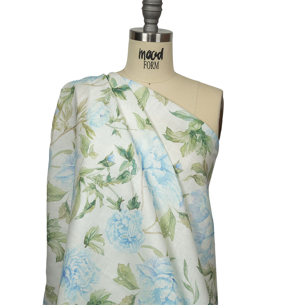 Blue, Green and White Watercolor Roses Medium Weight Linen Woven Drape Blue, Green and White Watercolor Roses Medium Weight Linen Woven Drape