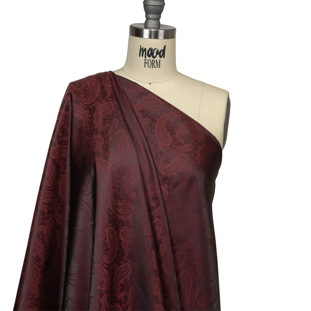 Maroon Paisley Jacquard Lining Maroon Paisley Jacquard Lining