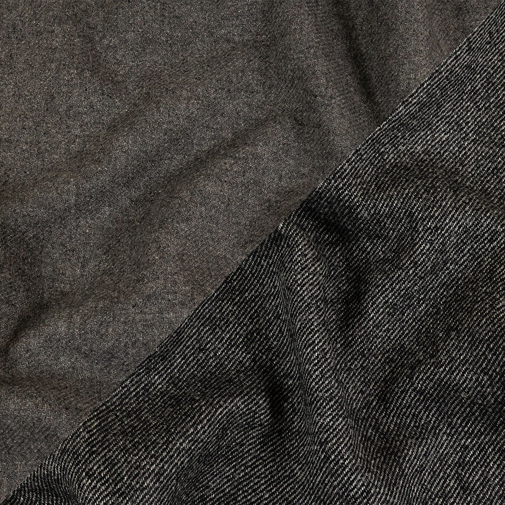 Black and Gray Diagonal Stripes Blended Wool Twill Double Cloth Coating Black and Gray Diagonal Stripes Blended Wool Twill Double Cloth Coating