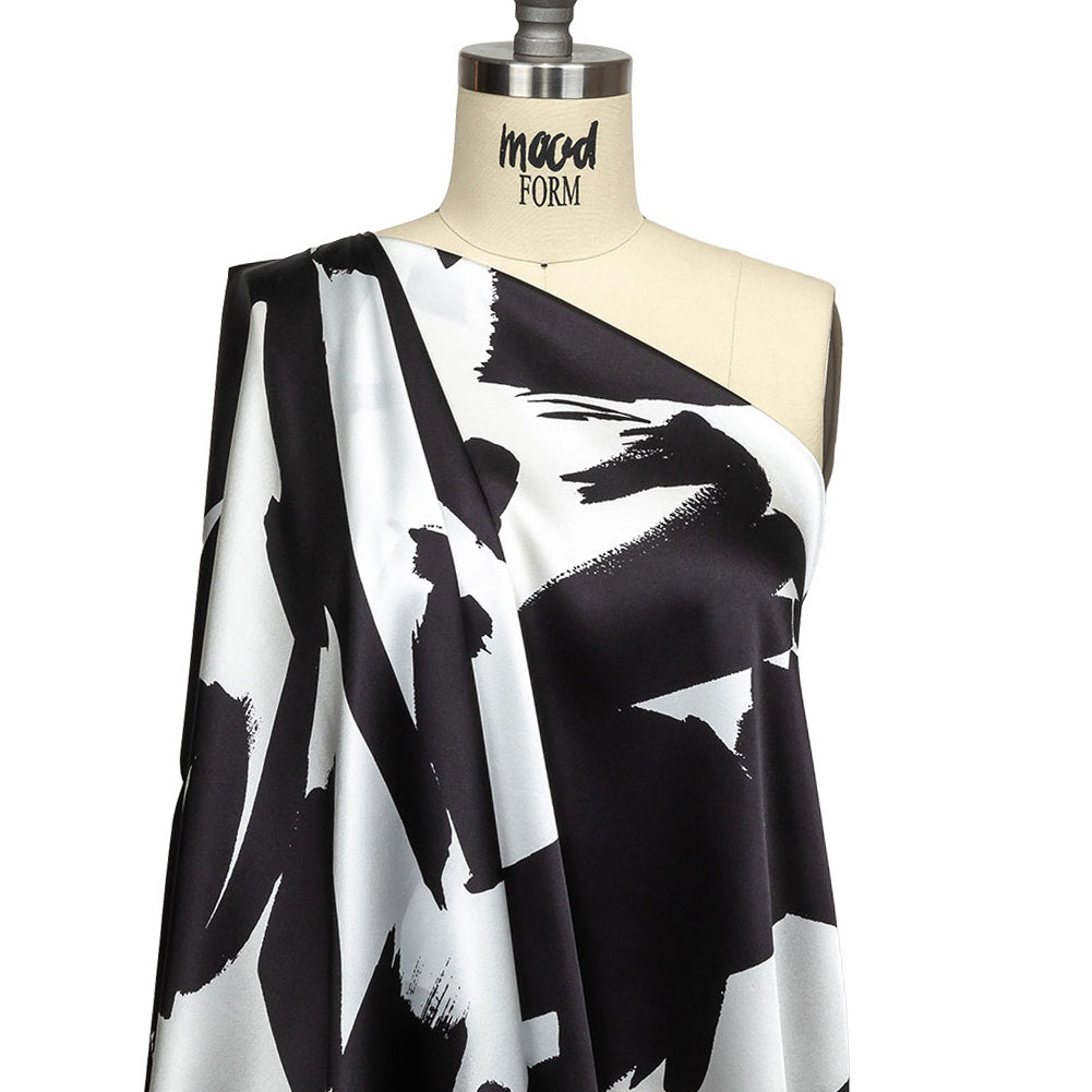 Mood Exclusive Italian White and Black Brushstrokes Silk Charmeuse Mood Exclusive Italian White and Black Brushstrokes Silk Charmeuse