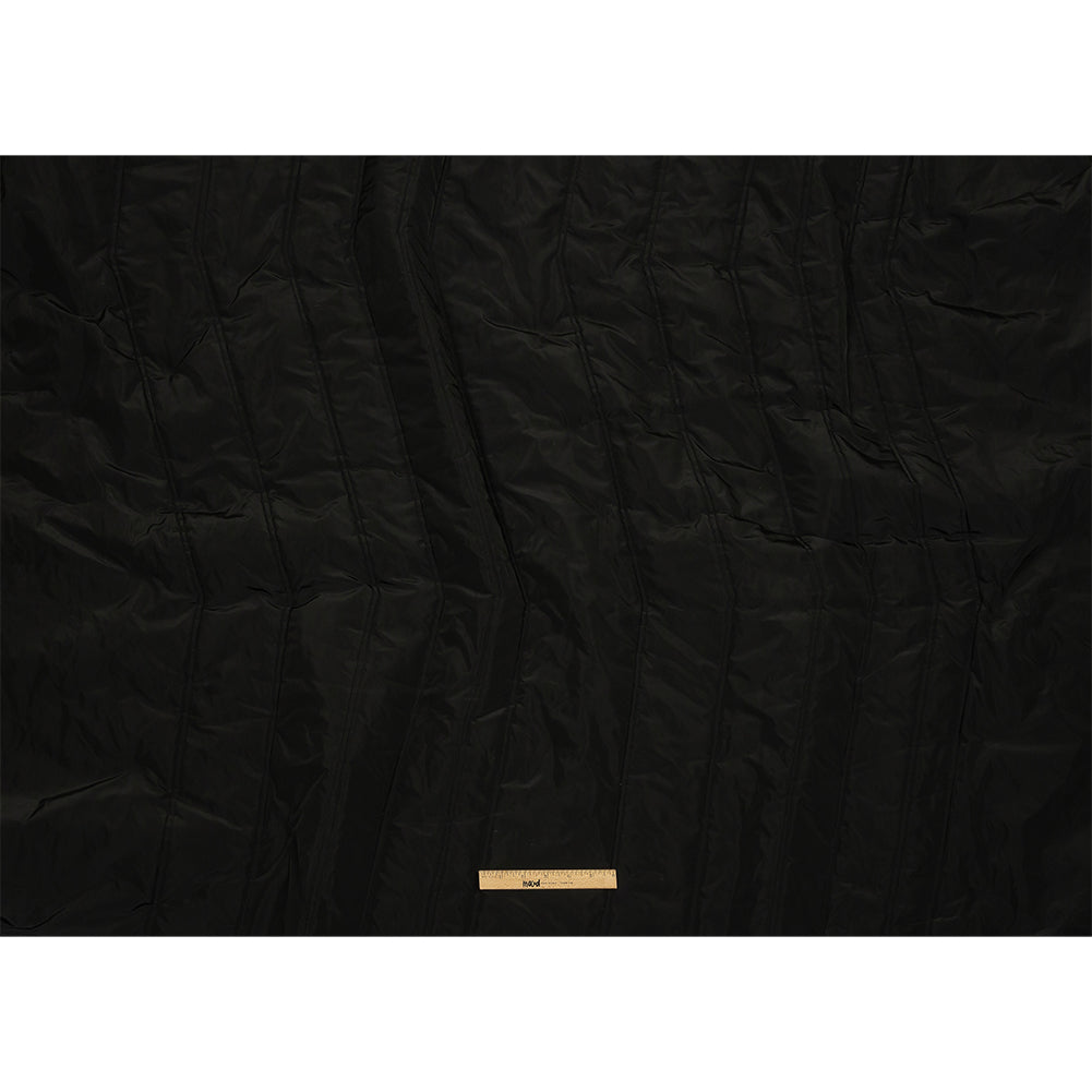 Black Zig Zag Polyester Quilted Coating Full Black Zig Zag Polyester Quilted Coating Full