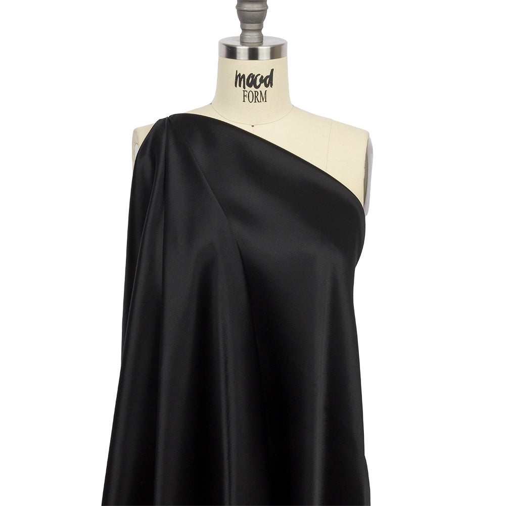 Sustainable Viscose Fluid Satin - Black - Mood Exclusive Elliana Collection Sustainable Viscose Fluid Satin - Black - Mood Exclusive Elliana Collection