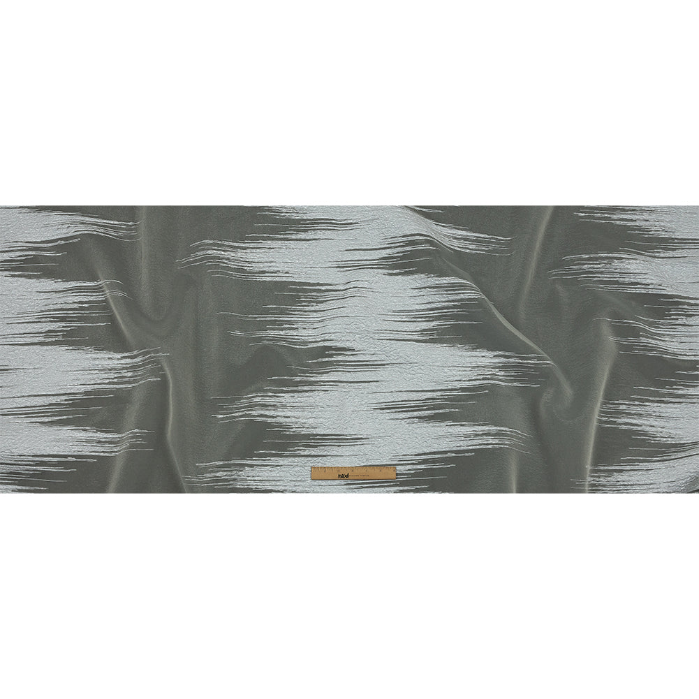 Metallic White Sleek Streaks Luxury Burnout Brocade Metallic White Sleek Streaks Luxury Burnout Brocade