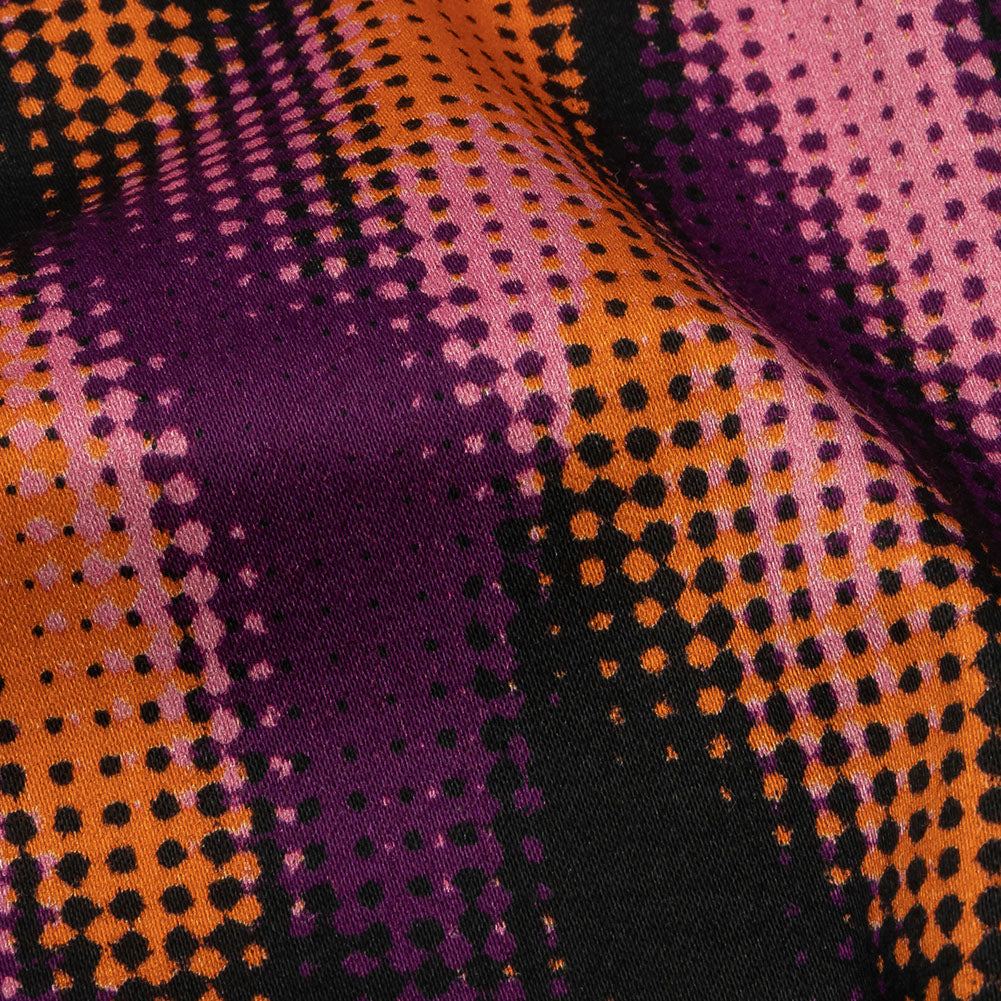 Stretch Cotton Sateen - Black and Orange Halftone Animal Stripes - Comic Glitch Print - Mood Exclusive Groove Collection - Detail Stretch Cotton Sateen - Black and Orange Halftone Animal Stripes - Comic Glitch Print - Mood Exclusive Groove Collection - Detail