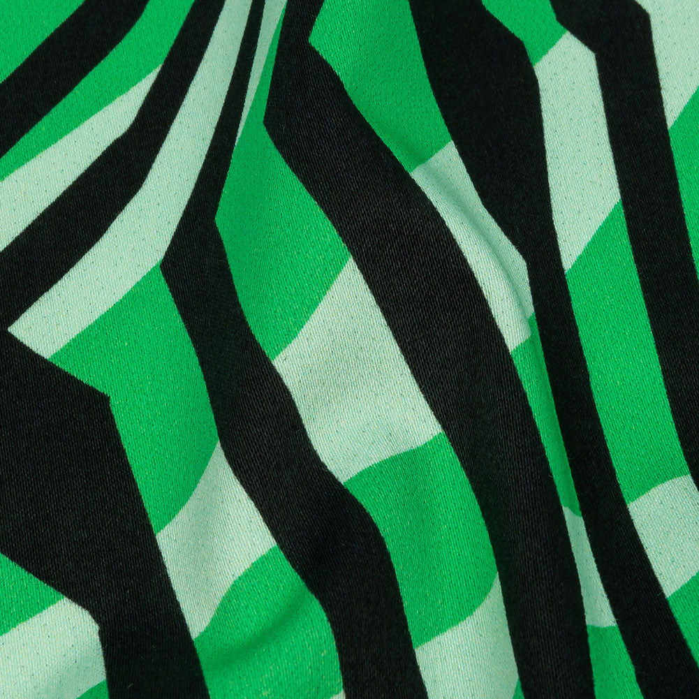 Stretch Cotton Sateen - Green Abstract Lines - Soundwave Strut Print - Mood Exclusive Groove Collection - Detail Stretch Cotton Sateen - Green Abstract Lines - Soundwave Strut Print - Mood Exclusive Groove Collection - Detail