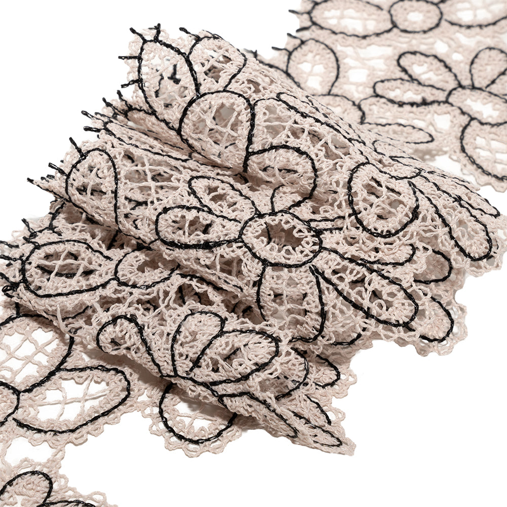 Vanilla and Black Floral Outlines Lace Trim - 3.125" Detail Vanilla and Black Floral Outlines Lace Trim - 3.125" Detail
