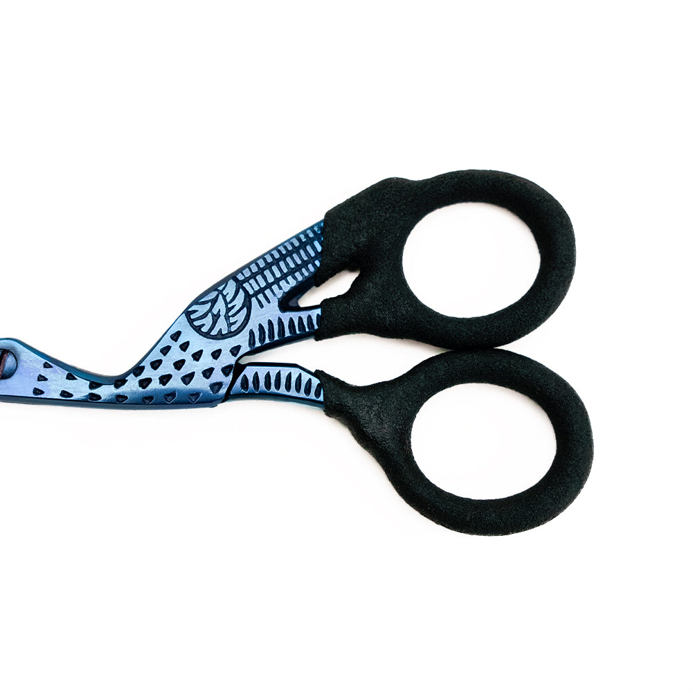 Mood Metallic Blue Stork Embroidery Snips with Matte Rubber Grips - 4.5" Mood Metallic Blue Stork Embroidery Snips with Matte Rubber Grips - 4.5"