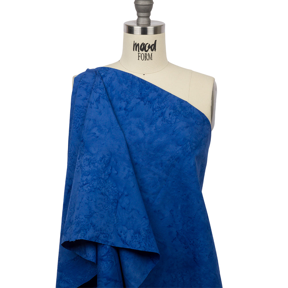 Island Batiks Foundation Basics Blueberry Abstract Quilting Cotton - Drape Island Batiks Foundation Basics Blueberry Abstract Quilting Cotton - Drape