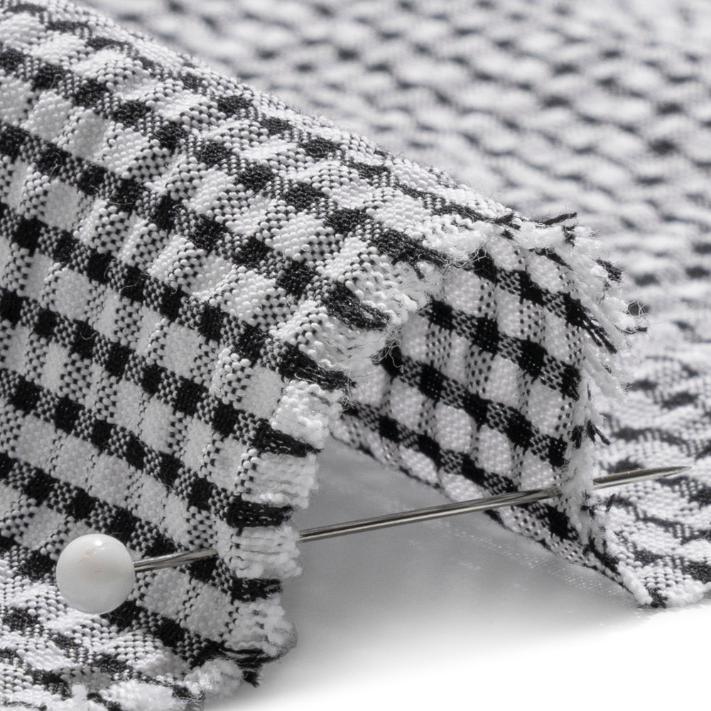 Polyester and Cotton Seersucker - Black and White Checks - Wylie Collection Polyester and Cotton Seersucker - Black and White Checks - Wylie Collection