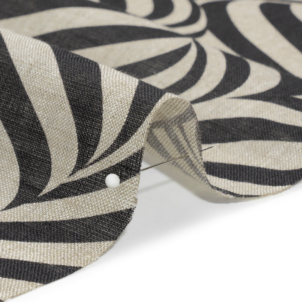 Black and Beige Swirling Stripes Lightweight Linen Woven Black and Beige Swirling Stripes Lightweight Linen Woven