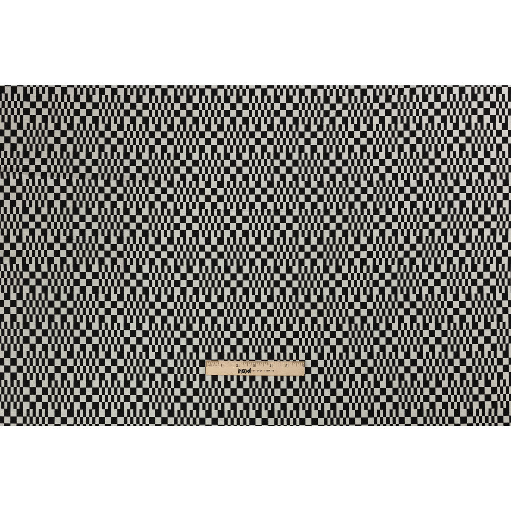 Trina Turk Black and White Geometric Stretch Cotton Double Cloth Full Trina Turk Black and White Geometric Stretch Cotton Double Cloth Full