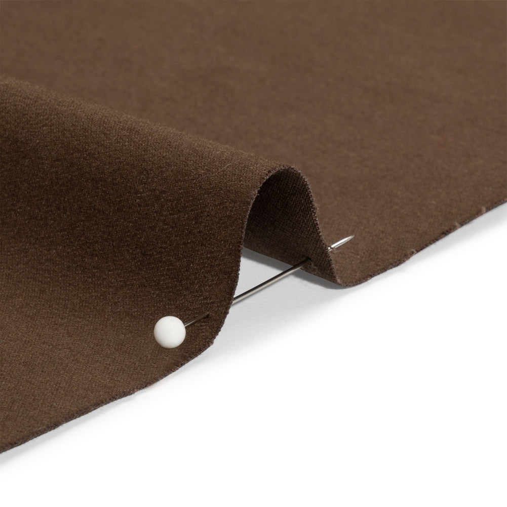 Carbon Brushed Stretch Khaki Twill - Coffee Bean Brown - Averill Collection - Detail Carbon Brushed Stretch Khaki Twill - Coffee Bean Brown - Averill Collection - Detail