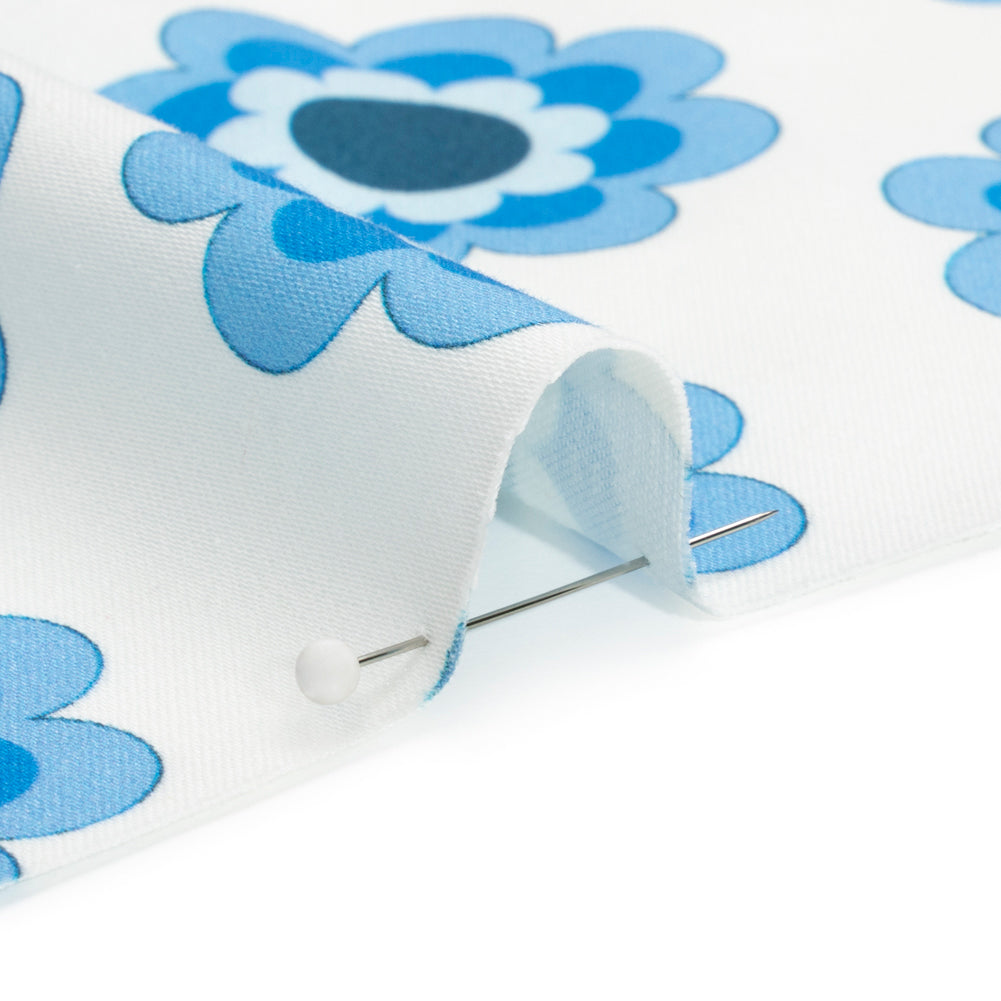 Mood Exclusive Fun with Flowers Stretch Cotton Sateen Detail Mood Exclusive Fun with Flowers Stretch Cotton Sateen Detail