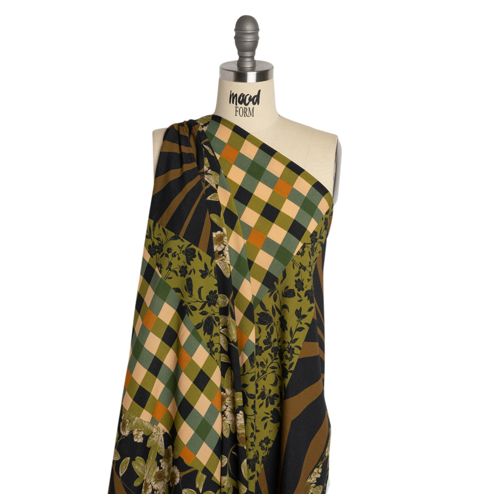 Sustainable Viscose Crepe Panel - Green and Brown Checks and Floral Patchwork - Mood Exclusive Earth's Gifts Detail Sustainable Viscose Crepe Panel - Green and Brown Checks and Floral Patchwork - Mood Exclusive Earth's Gifts Detail