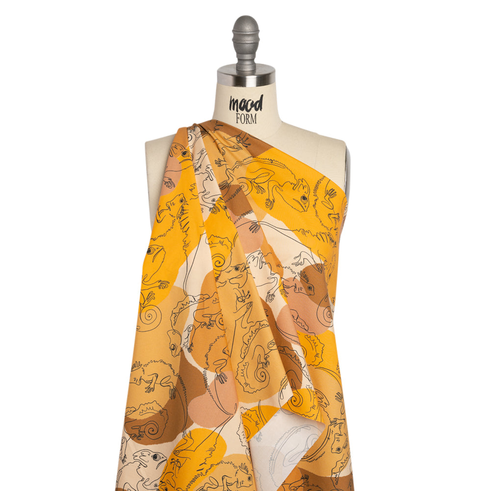 Stretch Cotton Poplin Print - Gold Chameleons - Mood Exclusive Commander of Camouflage Drape Stretch Cotton Poplin Print - Gold Chameleons - Mood Exclusive Commander of Camouflage Drape