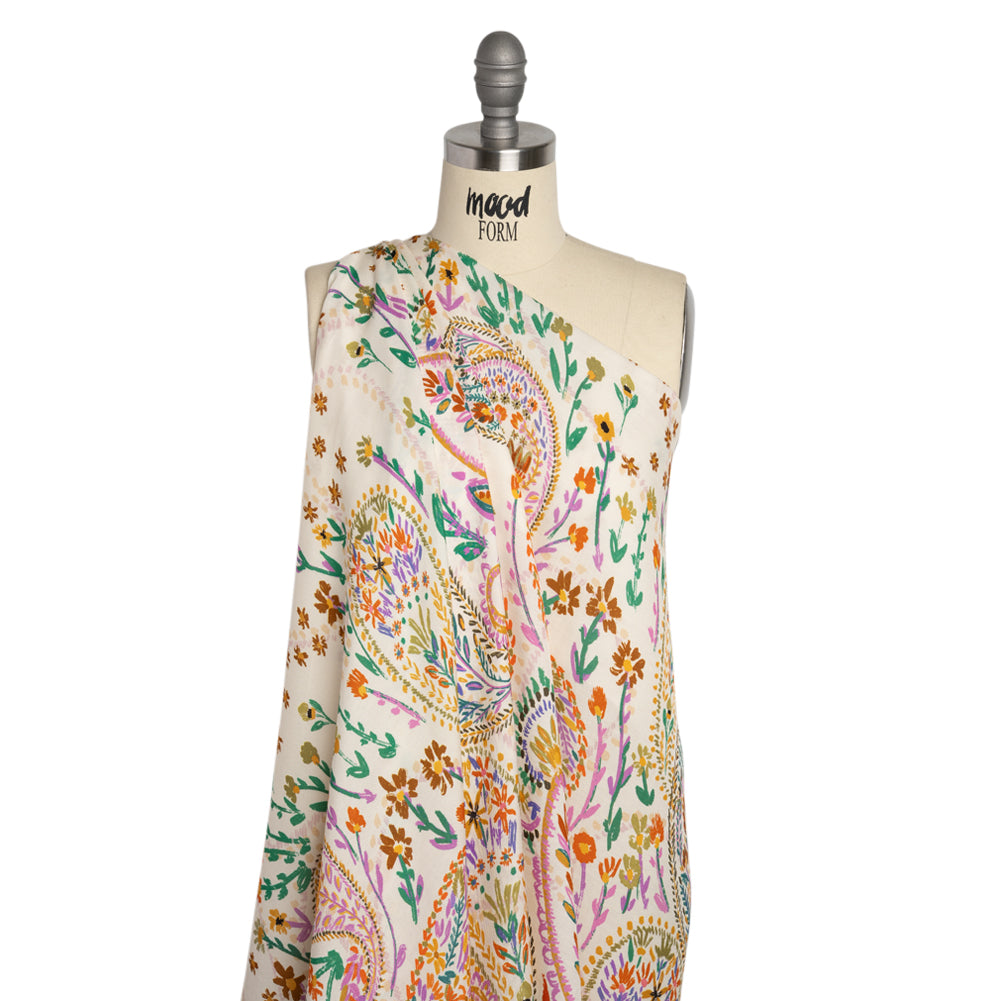 Viscose and Linen Twill Panel - White and Rainbow Paisley and Floral - Mood Exclusive Realized Wonders Detail Viscose and Linen Twill Panel - White and Rainbow Paisley and Floral - Mood Exclusive Realized Wonders Detail