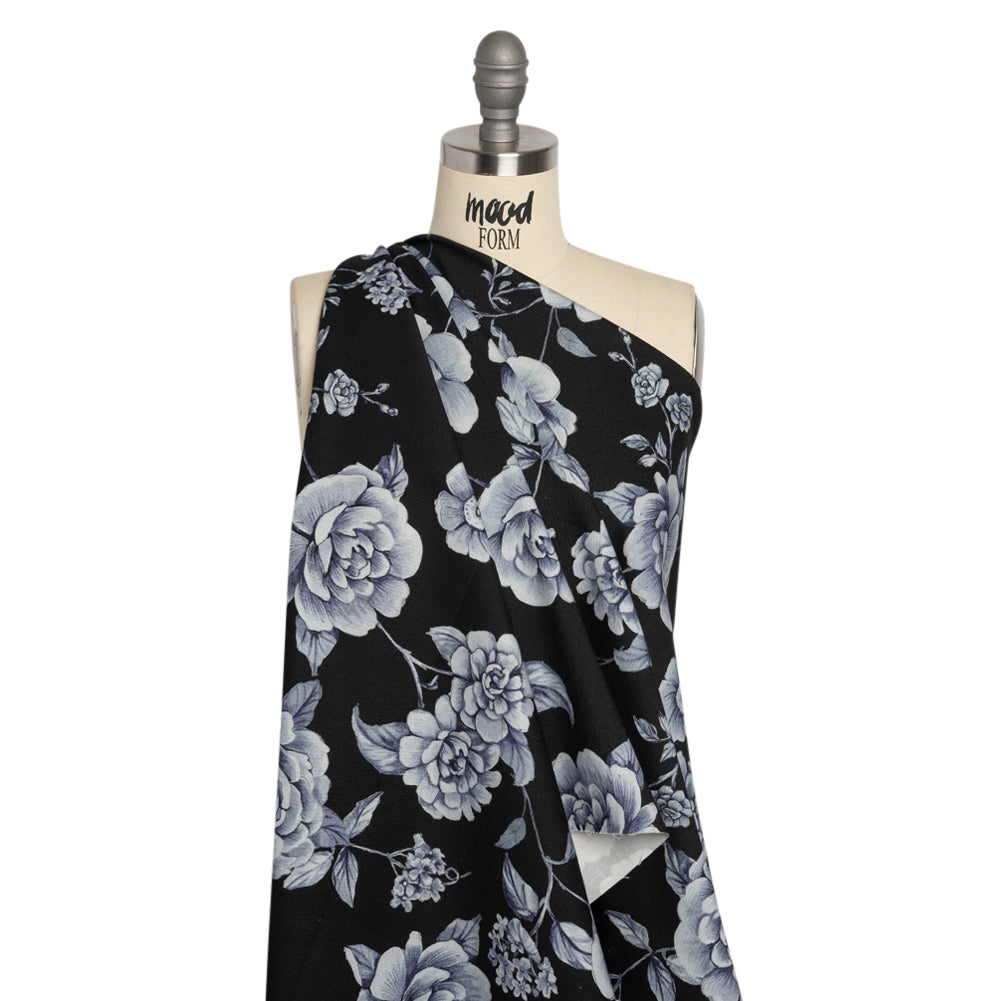 Brushed Stretch Cotton Twill Print - Midnight Navy and Blue Gray Floral - Mood Exclusive Bushel and a Peck Drape Brushed Stretch Cotton Twill Print - Midnight Navy and Blue Gray Floral - Mood Exclusive Bushel and a Peck Drape