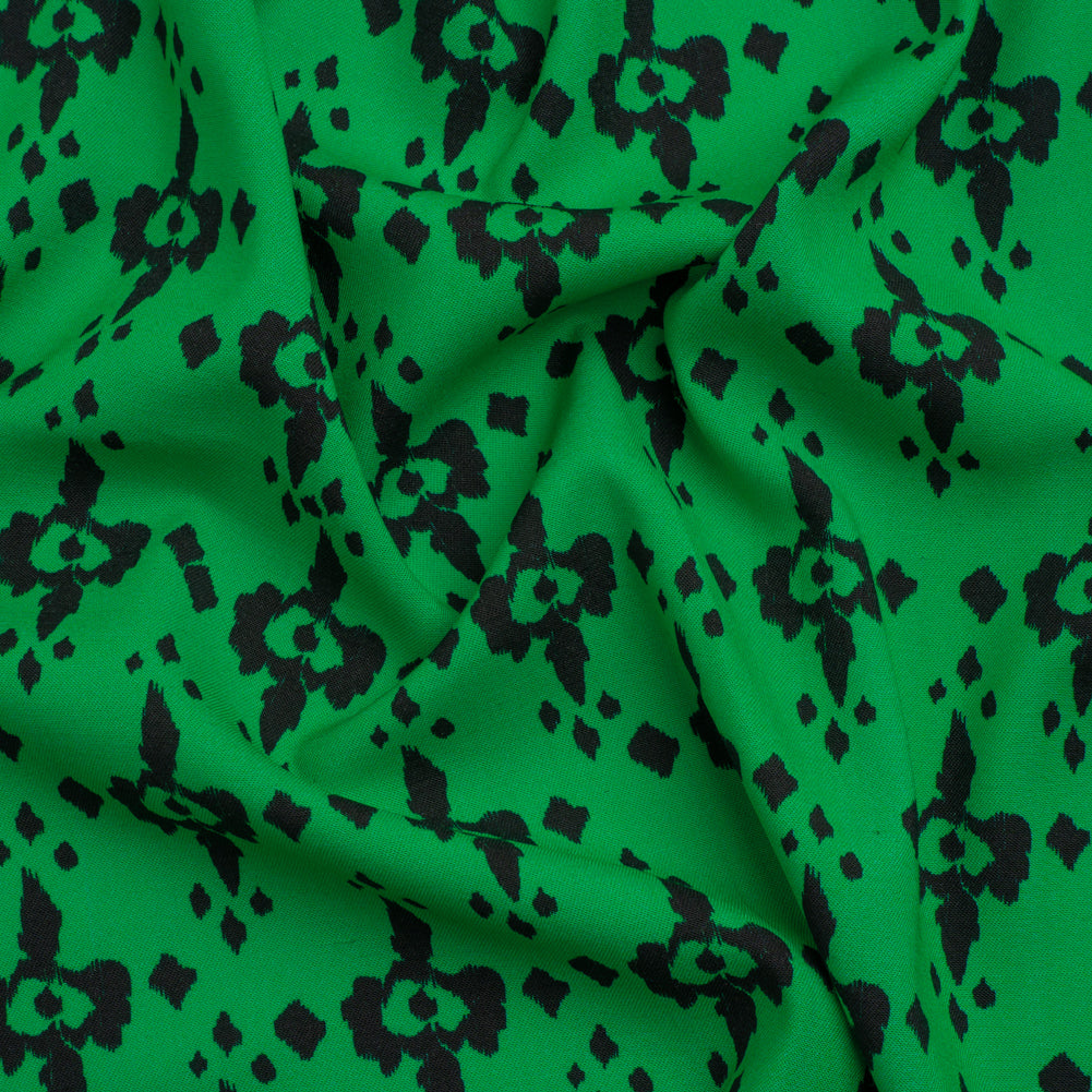 Mood Exclusive Seeing Green Stretch Sustainable Rayon Batiste Mood Exclusive Seeing Green Stretch Sustainable Rayon Batiste