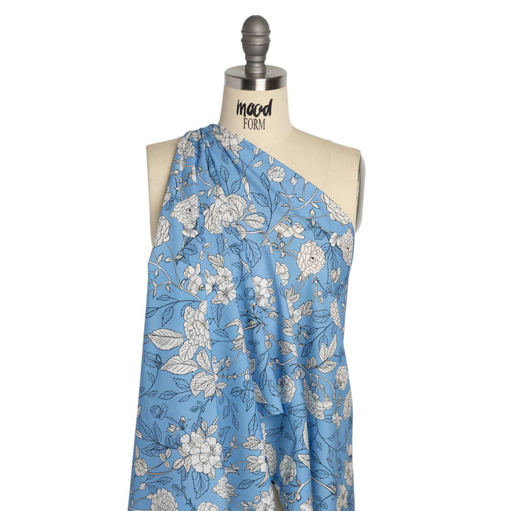 Mood Exclusive Budding Peonies Cotton Poplin Drape Mood Exclusive Budding Peonies Cotton Poplin Drape