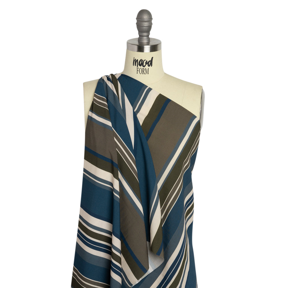 Mood Exclusive Navy Scan the Crowd Viscose Woven Detail Mood Exclusive Navy Scan the Crowd Viscose Woven Detail