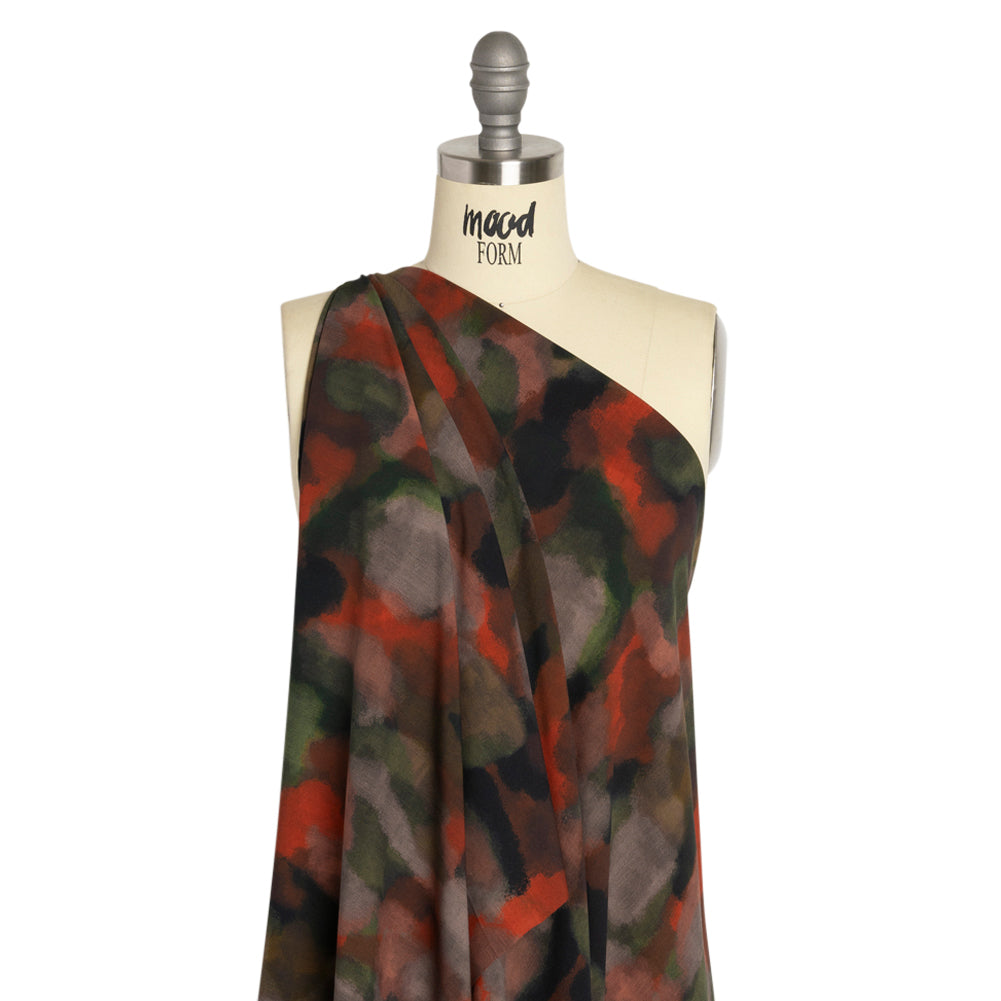 Mood Exclusive Red Fade Away Lightweight Polyester Crepe Drape Mood Exclusive Red Fade Away Lightweight Polyester Crepe Drape
