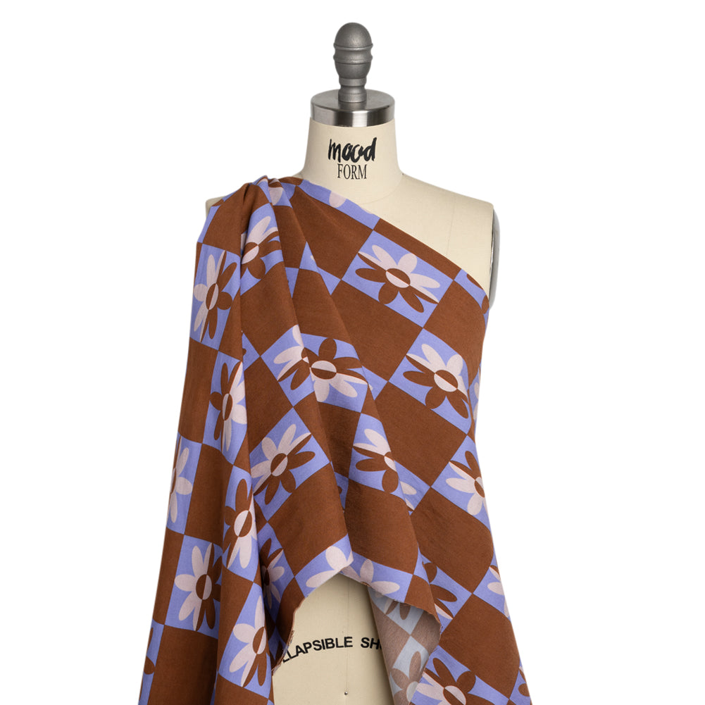 Mood Exclusive Brown Check Yourself Stretch Viscose and Polyamide Twill Detail Mood Exclusive Brown Check Yourself Stretch Viscose and Polyamide Twill Detail