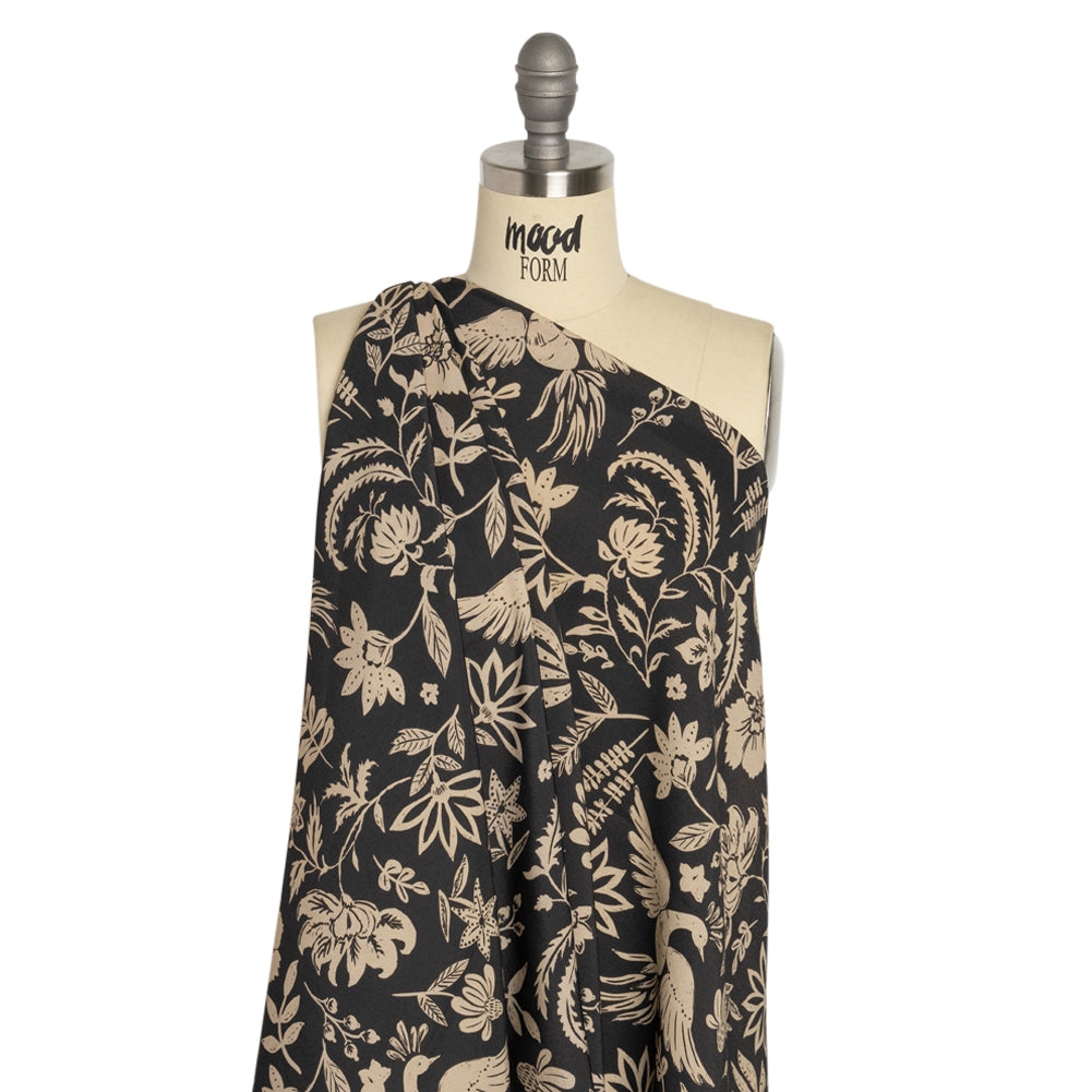 Mood Exclusive Black Pheonix Flowers Sustainable Viscose and Polyester Twill Detail Mood Exclusive Black Pheonix Flowers Sustainable Viscose and Polyester Twill Detail