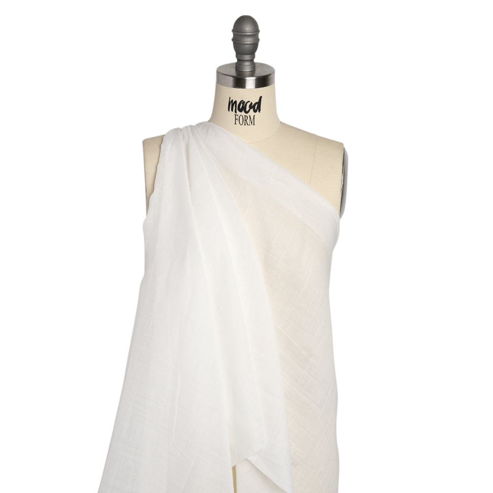 Famous Australian Designer White Lightweight Ramie Woven Drape Famous Australian Designer White Lightweight Ramie Woven Drape