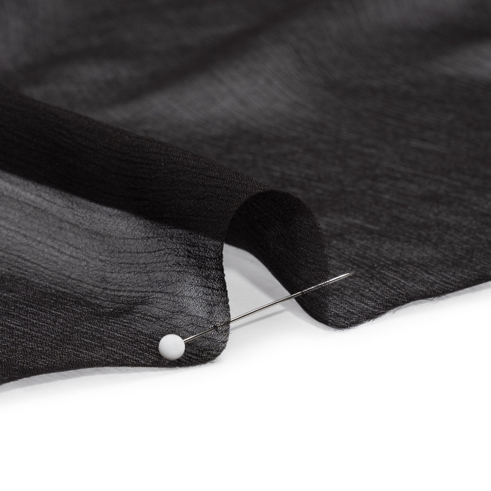 Famous Australian Designer Soil Crinkled Silk Chiffon Detail Famous Australian Designer Soil Crinkled Silk Chiffon Detail