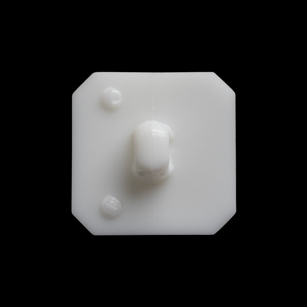 Square Plastic Shank Back Button Made in Italy - 36L/23mm - White Center Ridge - Detail Square Plastic Shank Back Button Made in Italy - 36L/23mm - White Center Ridge - Detail