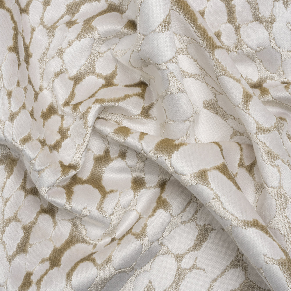 Sandstone Animal Spots Textured Chenille Jacquard Sandstone Animal Spots Textured Chenille Jacquard