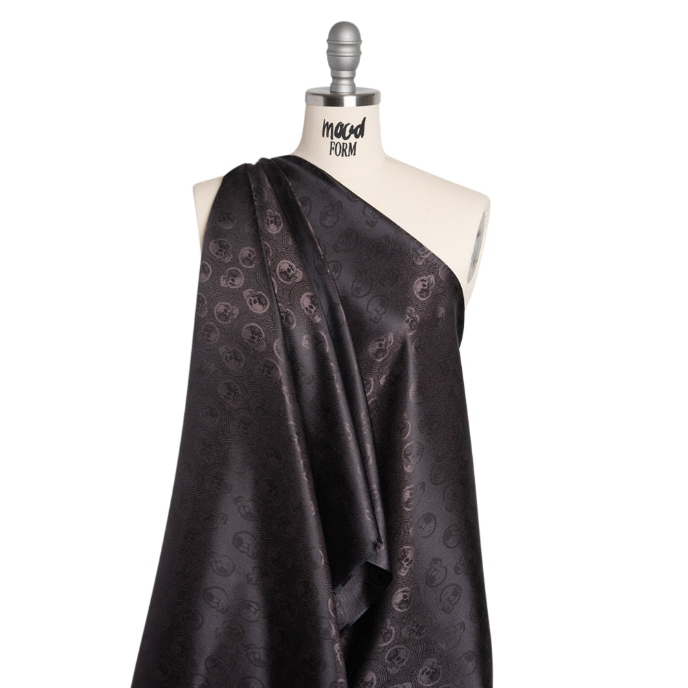 Skulls Jacquard Lining - Black and Charcoal Bi-Color Skulls Jacquard Lining - Black and Charcoal Bi-Color