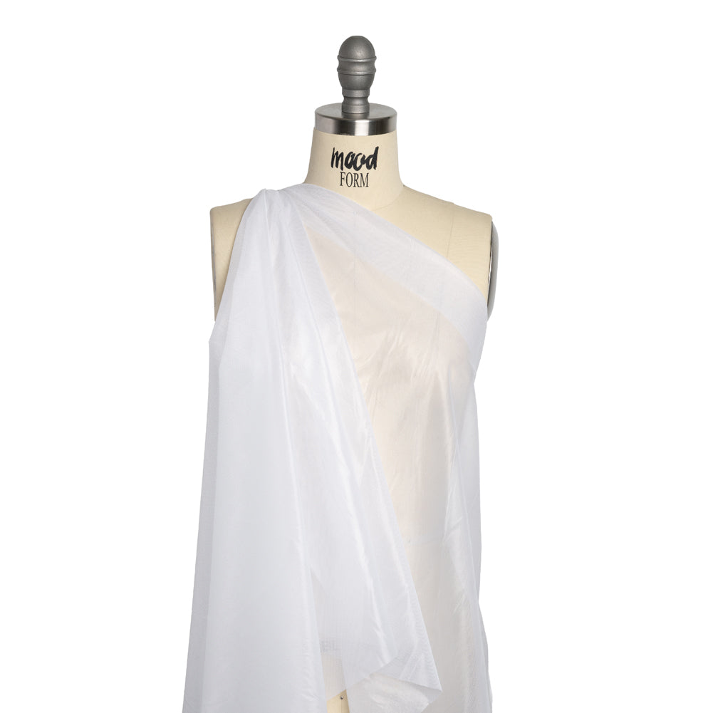 Mesh Fusible Interlining Single Side - Off-White Drape Mesh Fusible Interlining Single Side - Off-White Drape