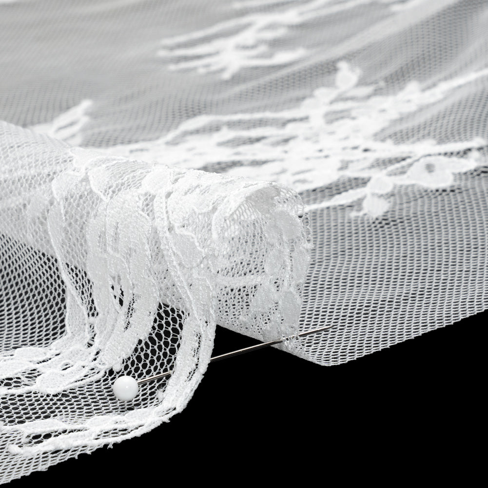 Chantilly Lace - White Floral and Swirl Borders - Detail Chantilly Lace - White Floral and Swirl Borders - Detail