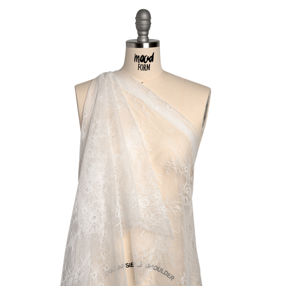 Chantilly Lace - White Floral Bunches Chantilly Lace - White Floral Bunches