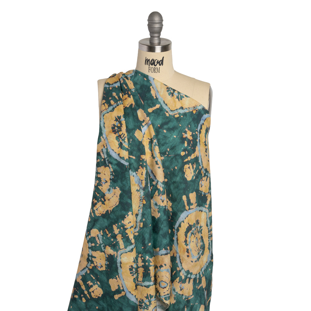 Medium Weight LInen Woven - Dark Green and Golden Beige Tie Dye - Made in Italy Drape Medium Weight LInen Woven - Dark Green and Golden Beige Tie Dye - Made in Italy Drape