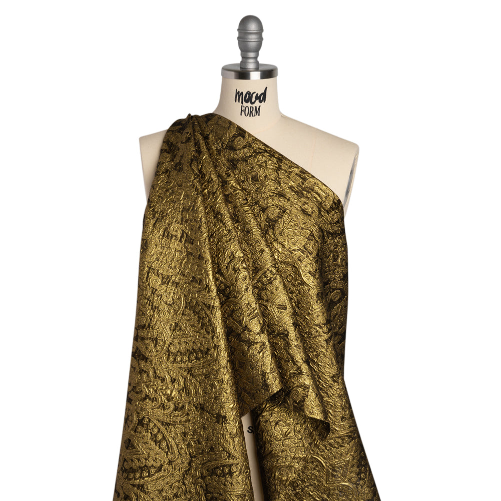 Metallic Luxury Brocade - Bright Gold Fancy Chandeliers Metallic Luxury Brocade - Bright Gold Fancy Chandeliers