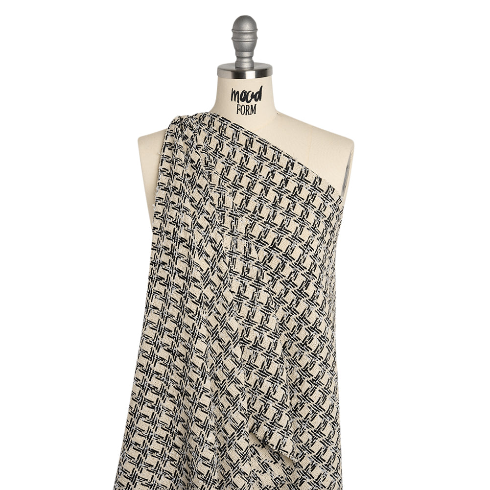 Wool Blend Boucle Tweed - Ivory and Black Houndstooth - Deadstock Wool Blend Boucle Tweed - Ivory and Black Houndstooth - Deadstock