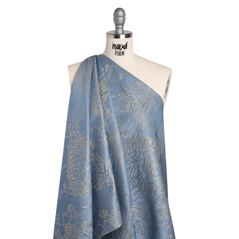 Metallic Brocade - Country Blue and Gold Illustrated Garden Metallic Brocade - Country Blue and Gold Illustrated Garden