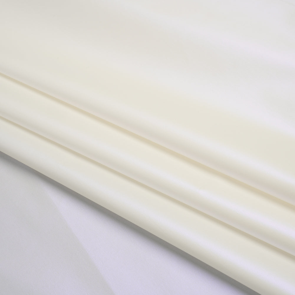 Faux Tyvek - Iridescent White - Keri Collection - Detail Faux Tyvek - Iridescent White - Keri Collection - Detail