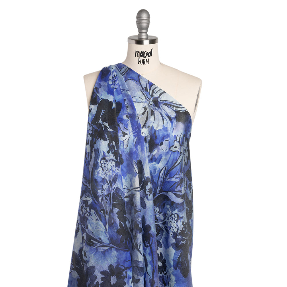 Viscose and Polyester Crepe Organza - Royal Blue and Black Dreamy Florals - Mood Exclusive Dream Weaver Print Viscose and Polyester Crepe Organza - Royal Blue and Black Dreamy Florals - Mood Exclusive Dream Weaver Print