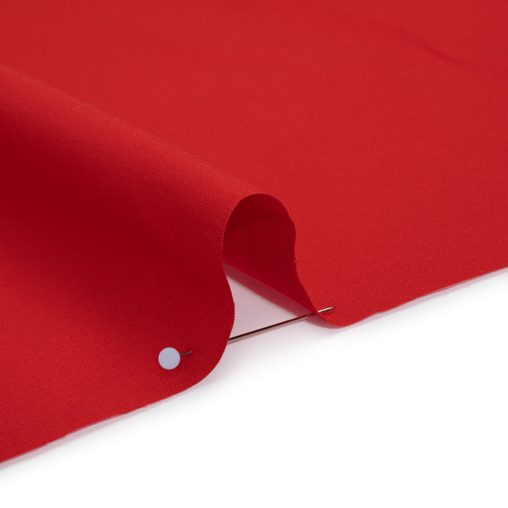 Sew Classic Solid Quilting Cotton Fabrics - Scarlet - Detail Sew Classic Solid Quilting Cotton Fabrics - Scarlet - Detail