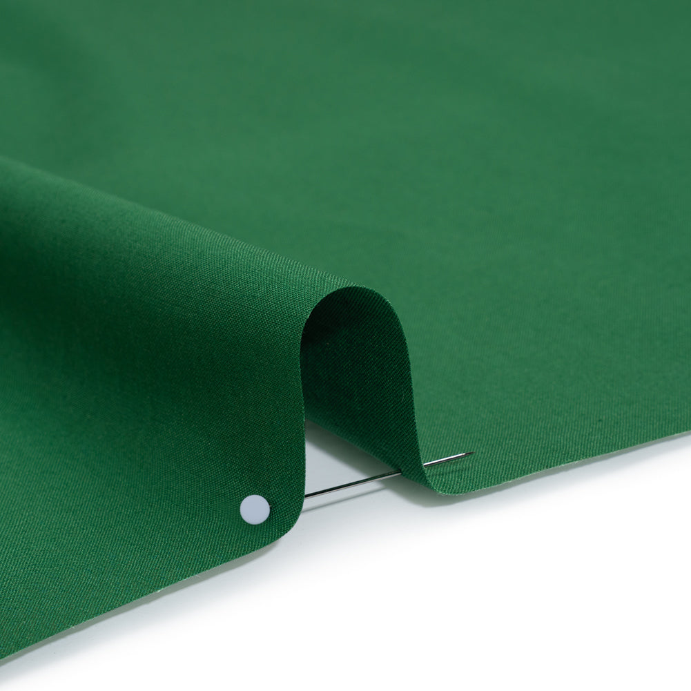 Sew Classic Solid Quilting Cotton Fabrics - Forest Green Detail Sew Classic Solid Quilting Cotton Fabrics - Forest Green Detail